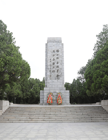 追尋先烈足跡，走進(jìn)塔山阻擊戰(zhàn)紀(jì)念館