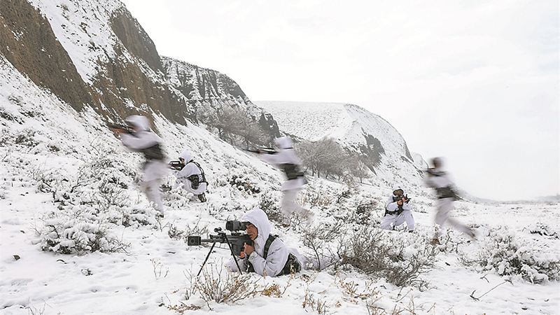 新春走軍營丨礪兵高原，鍛造勝戰(zhàn)鐵拳